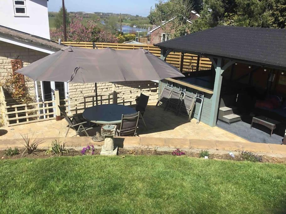 Bens Hollow With Hot Tub Apartment Bredon Exterior photo