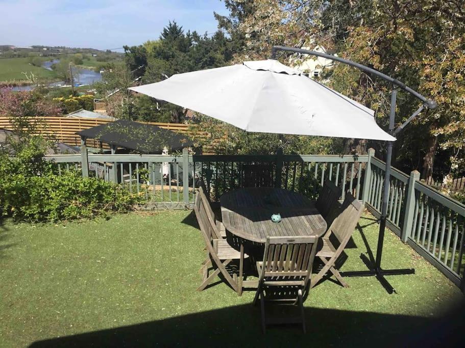 Bens Hollow With Hot Tub Apartment Bredon Exterior photo