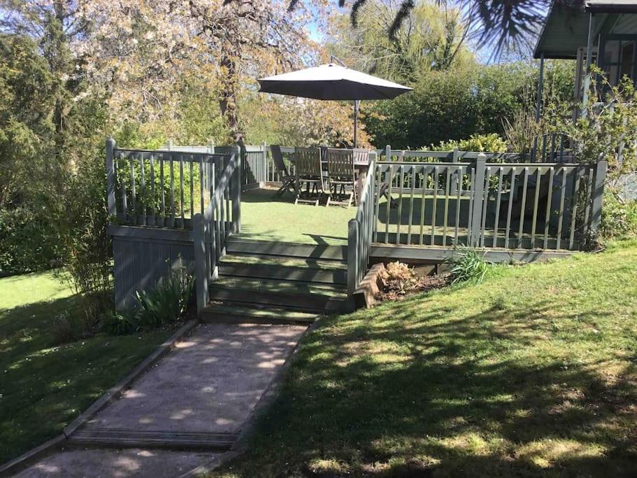 Bens Hollow With Hot Tub Apartment Bredon Exterior photo